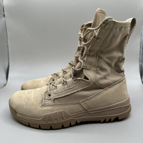 Nike SFB Field 8" Tactical Boot Desert Khaki Suede Canvas 631371-220 Mens Sz 7 - Picture 2 of 9